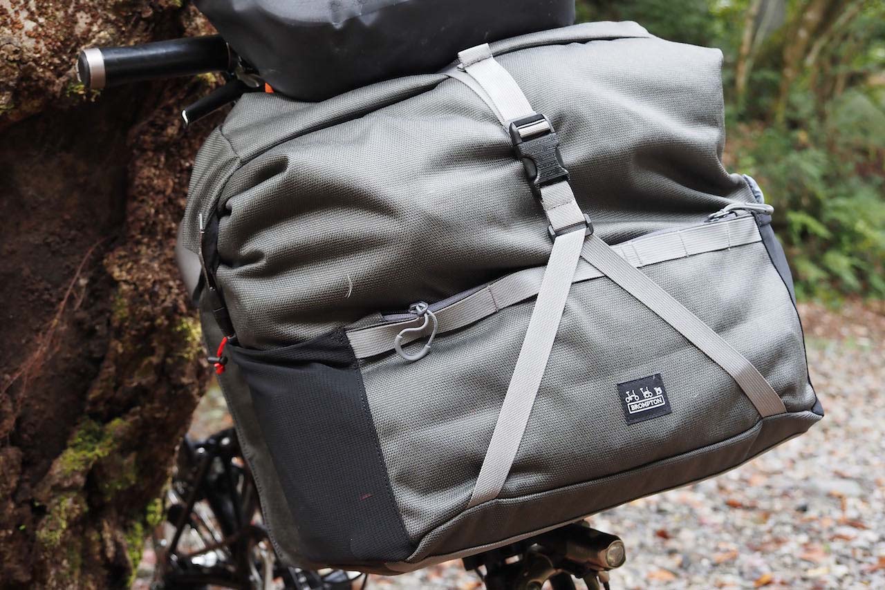 BROMPTON Roll Top Bag 28L Dark Grey | gulatilaw.com